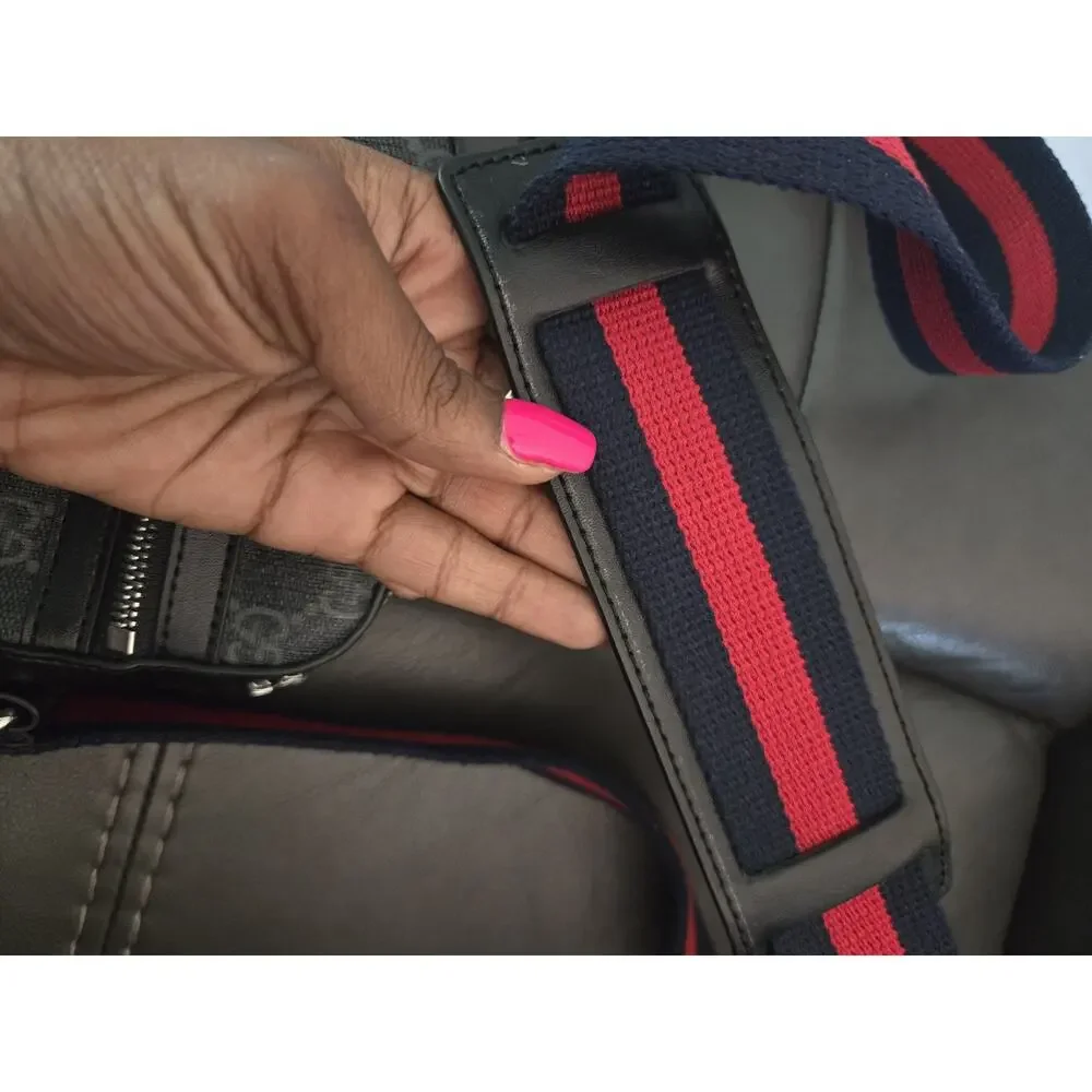 PRE-OWNED GUCCI BLACK GG SUPREME CANVAS MESSENGER BAG FOR MEN